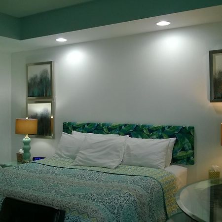 Miami Motel Canandaigua Esterno foto